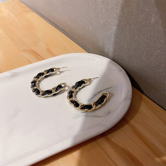 ❤️🔥𝕤𝕒𝕝𝕖❤️🔥🦋coco leather earrings - Picture 4 of 11